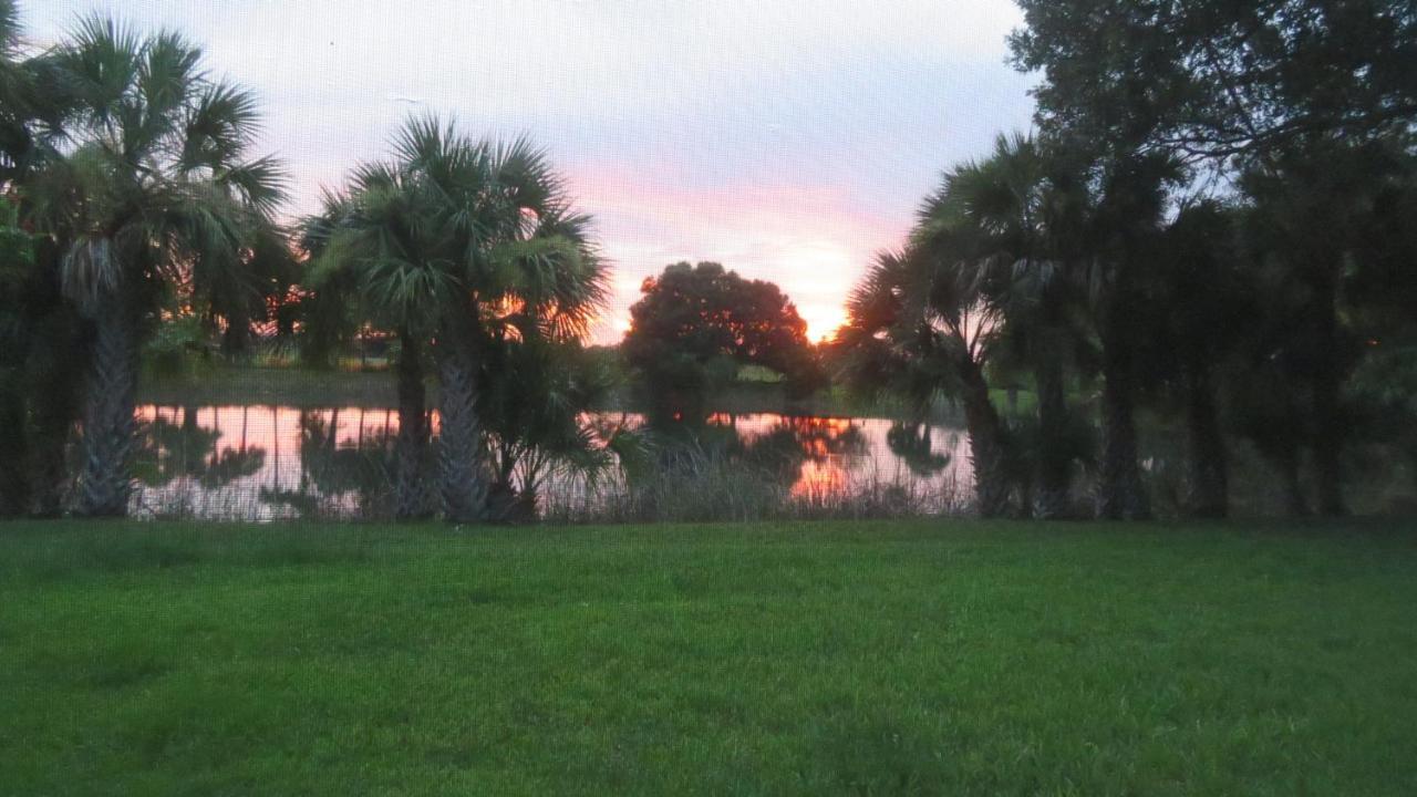 Luxury 3-Bedroom Home Near Beaches With Pool Vero Beach Exterior photo